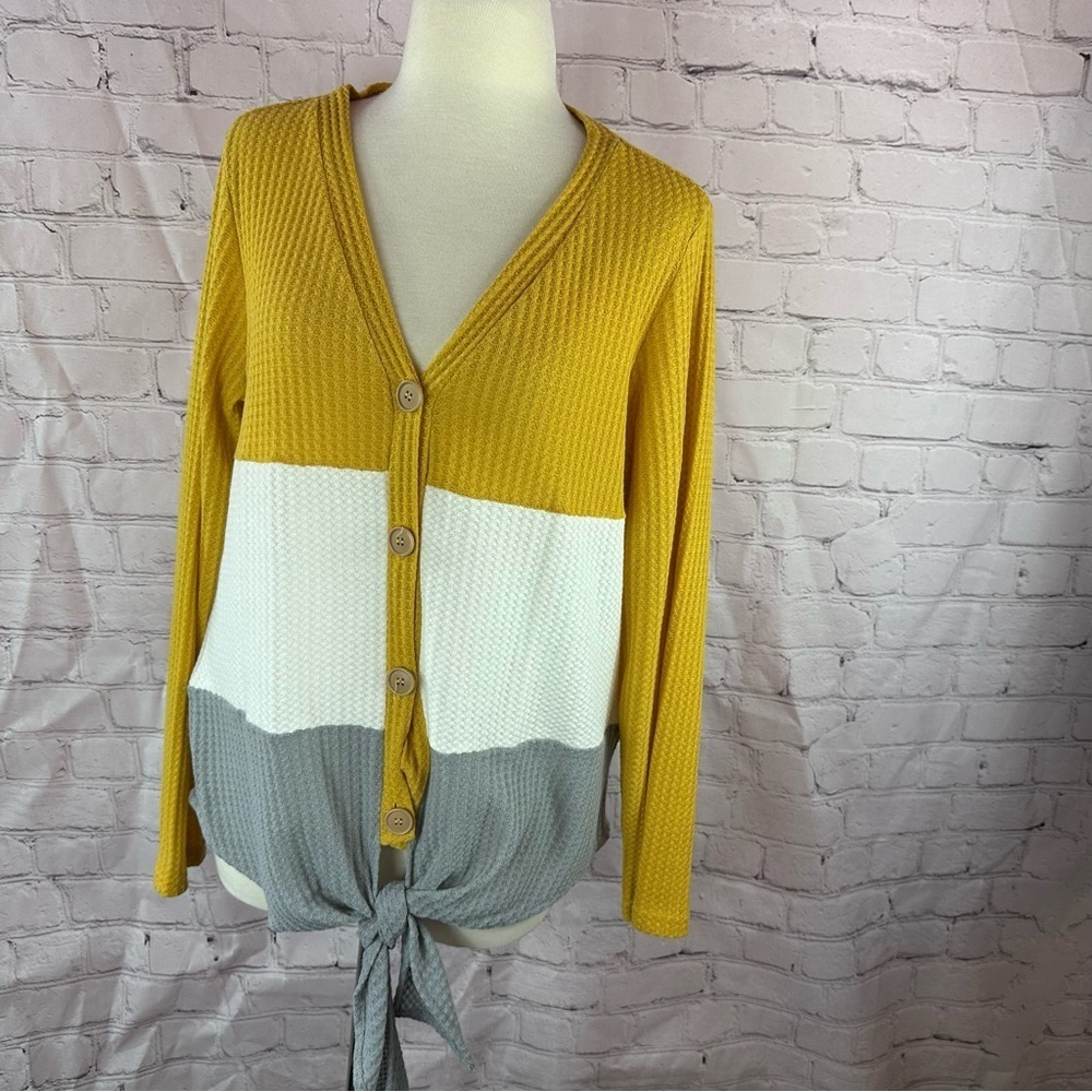 NWT boutique waffle knit Colorblock front tie Button-Up tunic top mustard fall L